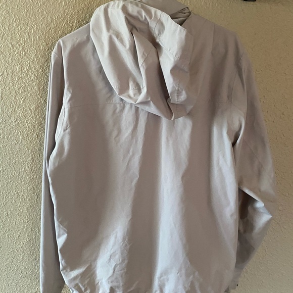 Weather proof jacket. - Picture 3 of 3